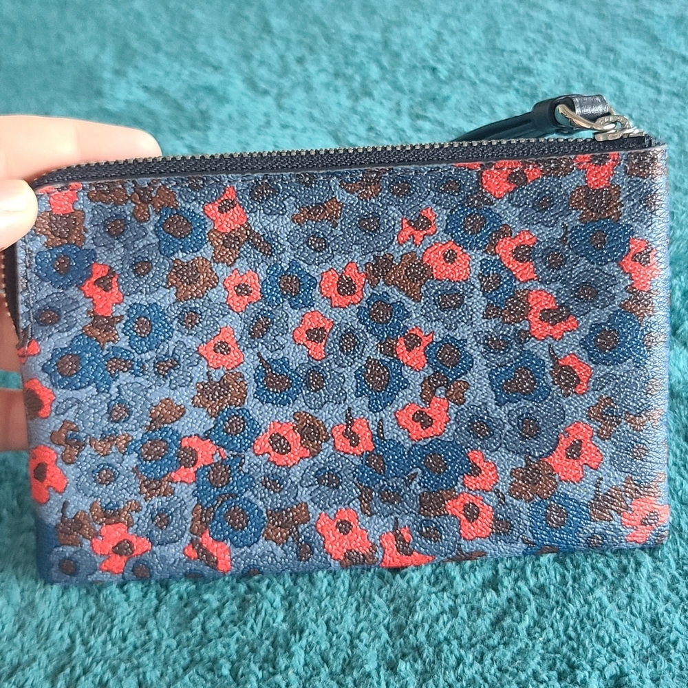 Coach Floral Print Corner Zip Wristlet - Picture 6 of 12